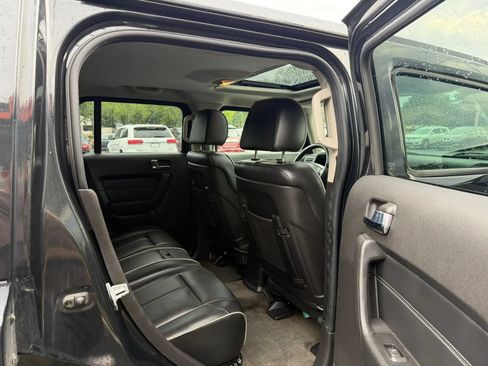 Used 2009 HUMMER H3 Luxury AWD/4WD image 15