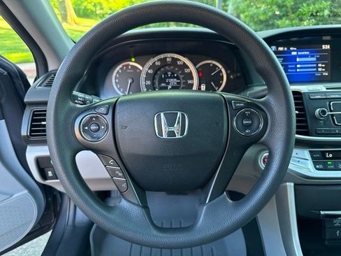 Used 2013 Honda Accord EX image 14