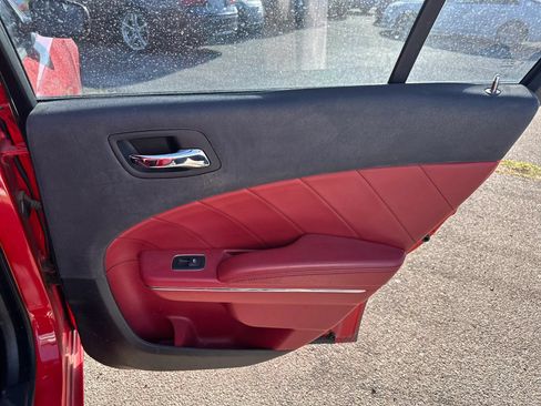 Used 2014 Dodge Charger R/T RWD image 21