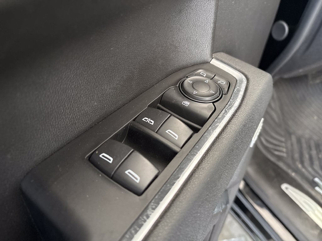 Used 2026 Chevrolet Silverado 1500 RST AWD/4WD image 16
