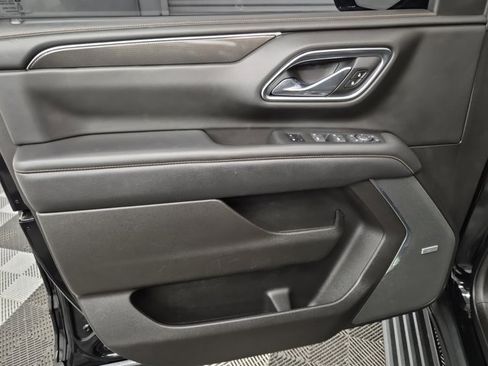 Used 2021 GMC Yukon XL AT4 w/ AT4 Premium Plus Package image 19