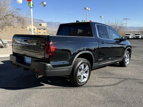 Certified 2025 Honda Ridgeline RTL image 5