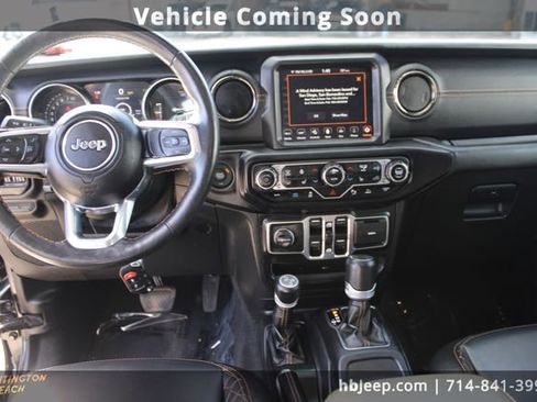 Used 2021 Jeep Wrangler Unlimited Sahara image 14