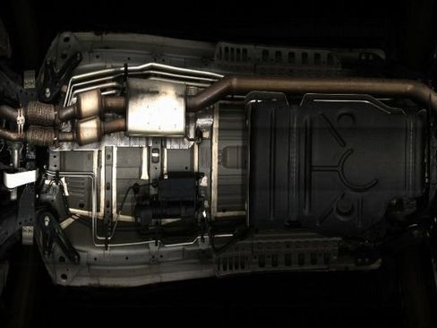Used 2023 GMC Acadia Denali w/ Denali Technology Package FWD image 23
