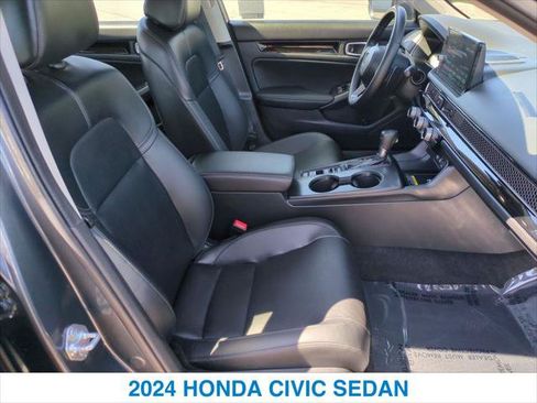 Used 2024 Honda Civic Touring image 25