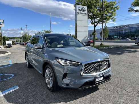 Certified 2023 INFINITI QX50 Luxe AWD/4WD image 2