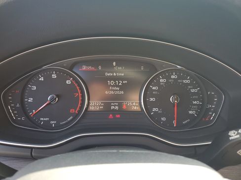 Used 2023 Audi Q5 2.0T Premium w/ Convenience Package AWD/4WD image 31