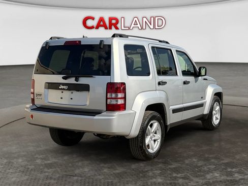 Used 2009 Jeep Liberty Rocky Mountain AWD/4WD image 6