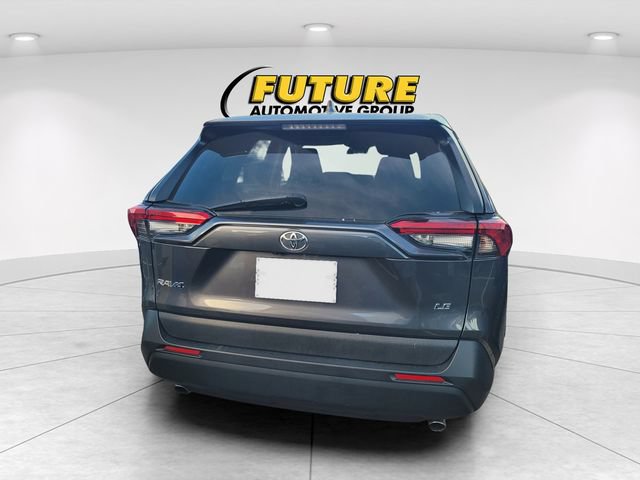 Used 2023 Toyota RAV4 LE FWD image 4