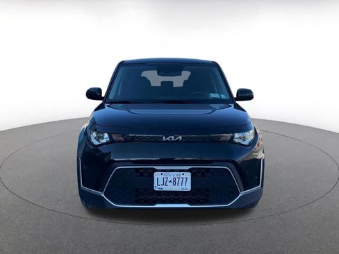 Used 2025 Kia Soul LX w/ LX Technology Package image 4