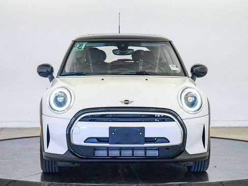 Certified 2024 MINI Cooper 2-Door Hardtop FWD image 7