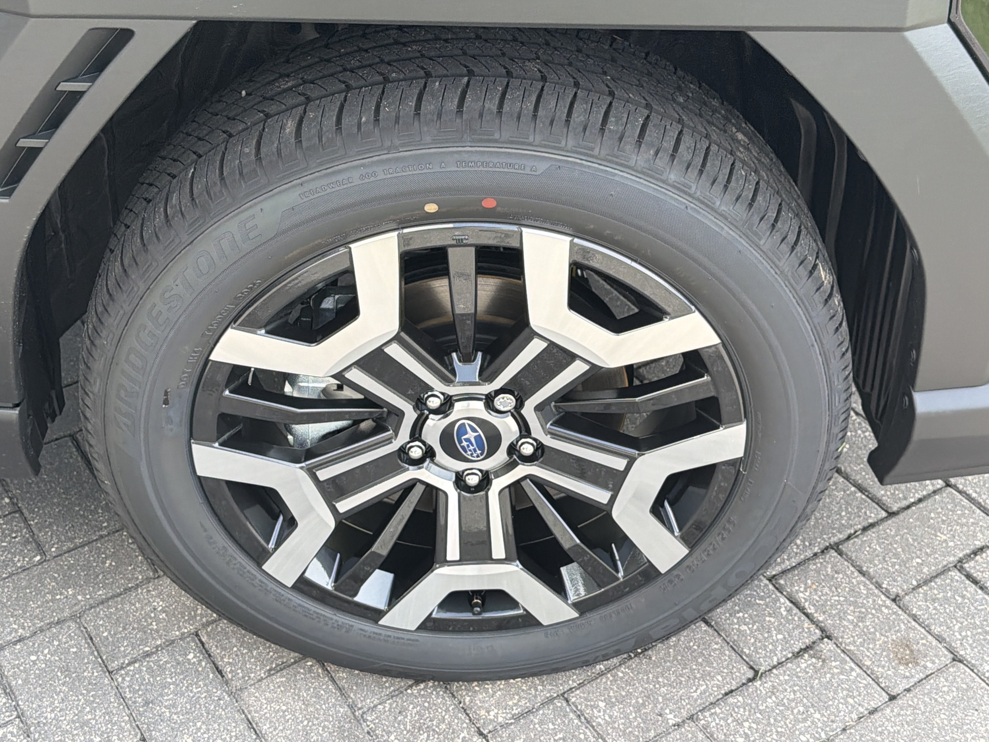 New 2026 Subaru Outback Touring XT AWD/4WD image 13