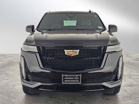 Used 2024 Cadillac Escalade Sport image 8