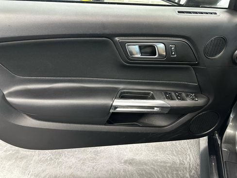 Used 2019 Ford Mustang Convertible w/ Equipment Group 101A image 11