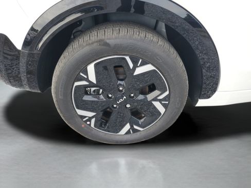 New 2026 Kia Niro Wind FWD image 32