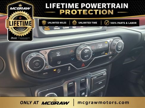 Used 2023 Jeep Wrangler Rubicon AWD/4WD image 21