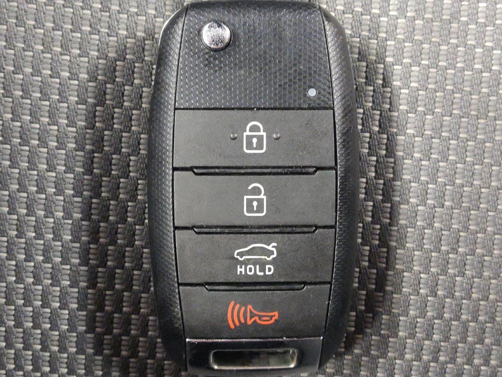 Used 2017 Kia Forte LX FWD image 32
