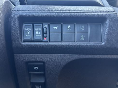 Used 2018 Honda Odyssey EX-L image 13
