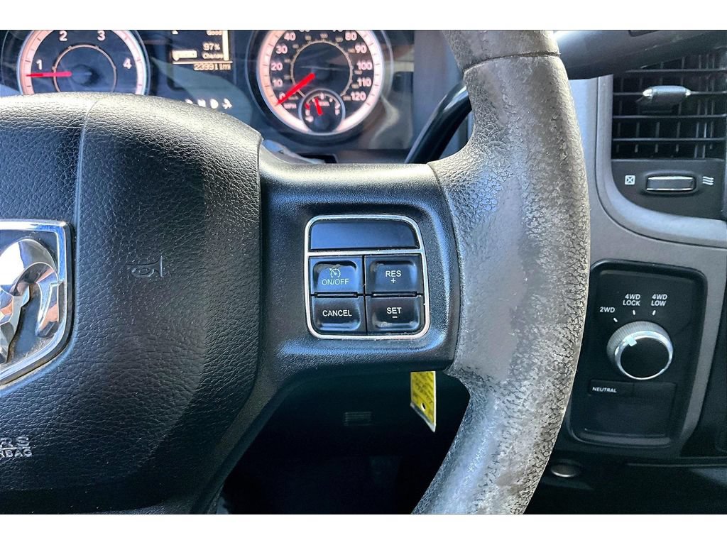 Used 2018 RAM 3500 Tradesman w/ Chrome Appearance Group AWD/4WD image 12