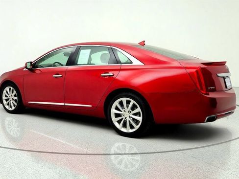 Used 2013 Cadillac XTS Luxury FWD image 7