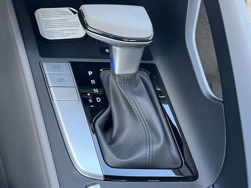 New 2026 Hyundai Elantra Sport FWD image 14