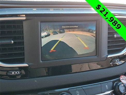 Certified 2023 Chrysler Voyager LX image 19