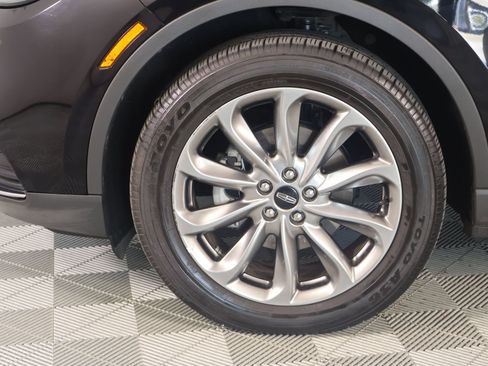 Used 2020 Lincoln Corsair FWD w/ Premium Package image 20