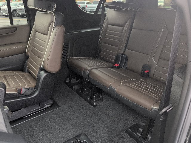 Used 2026 GMC Yukon XL Denali Ultimate w/ LPO, Floor Liner Package AWD/4WD image 38