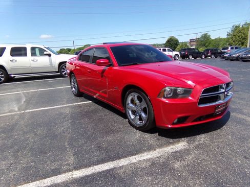Used 2012 Dodge Charger R/T RWD image 5