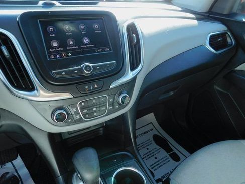 Used 2022 Chevrolet Equinox LT image 31