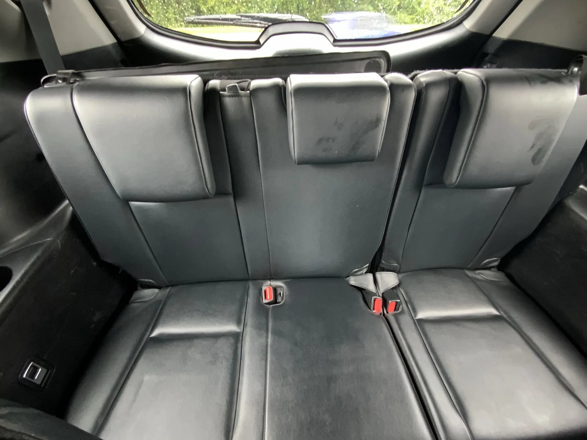 Used 2019 Toyota Highlander XLE AWD/4WD image 23