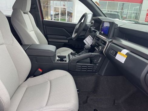 New 2025 Toyota 4Runner SR5 image 25