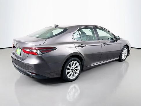 Used 2023 Toyota Camry LE FWD image 10
