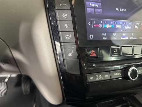 Used 2023 INFINITI QX50 Luxe image 21