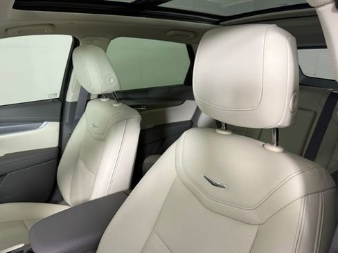 New 2025 Cadillac XT5 Premium Luxury w/ Technology Package image 6