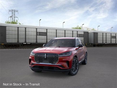 New 2026 Lincoln Aviator Reserve image 2