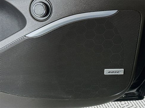 Used 2021 Buick Enclave Avenir w/ Avenir Technology Package image 19