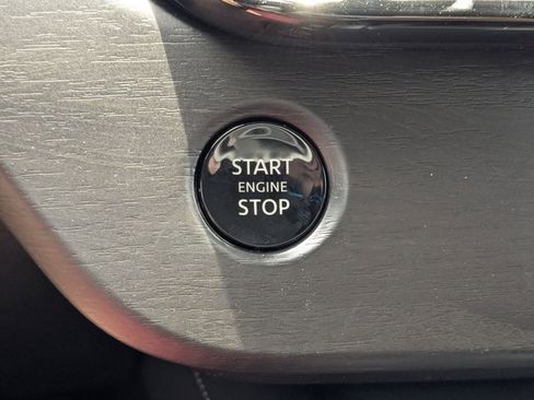 New 2025 Nissan Murano SL AWD/4WD image 30