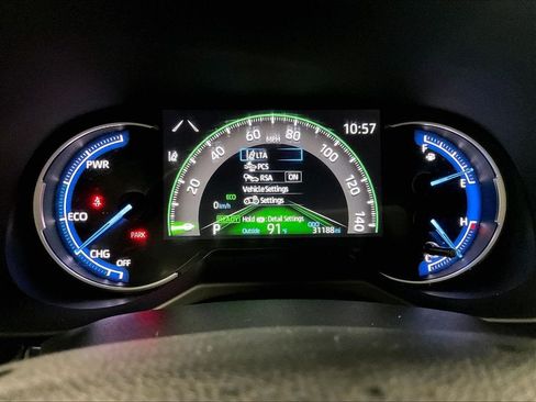 Certified 2025 Toyota RAV4 LE AWD/4WD image 24