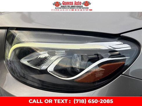 Used 2019 Mercedes-Benz GLC 300 GLC 300 4MATIC SUV w/ Premium Package image 36