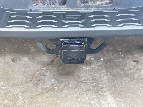 Used 2019 Toyota Tacoma TRD Off-Road image 17