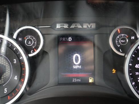 Used 2025 RAM 2500 Big Horn image 17