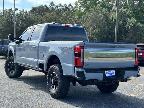 Used 2026 Ford F250 Platinum w/ Platinum Plus Package AWD/4WD image 4