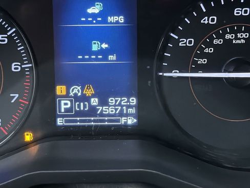 Used 2021 Subaru Crosstrek 2.0i Premium image 23