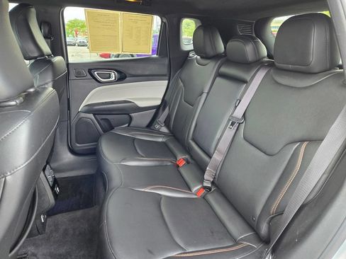Used 2024 Jeep Compass Limited w/ Sun and Sound Group AWD/4WD image 26