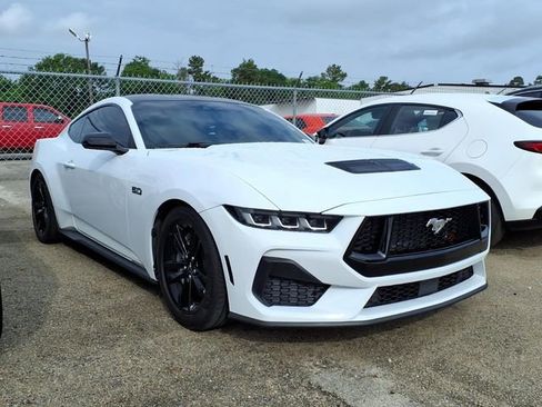 Used 2024 Ford Mustang GT image 4