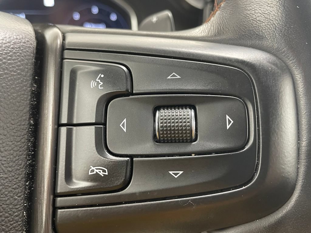 Used 2023 GMC Sierra 1500 AT4 w/ AT4 Premium Package AWD/4WD image 34