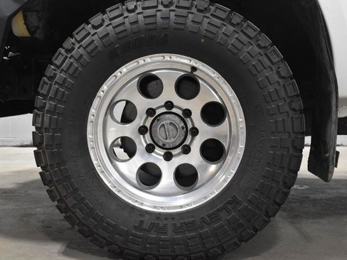 Used 2013 Ford F250 XLT w/ XLT Value Pkg AWD/4WD image 24