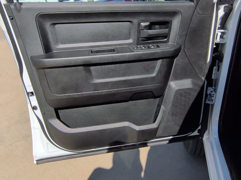 New 2026 RAM 2500 Tradesman w/ Chrome Appearance Group image 10