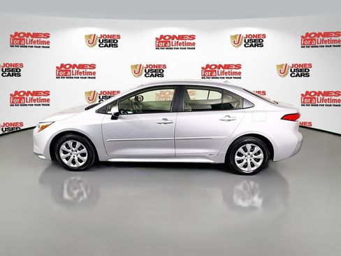 Certified 2023 Toyota Corolla LE image 13